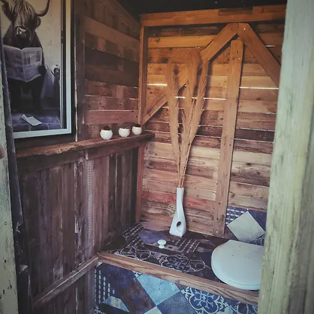 Luxe tent Tente Avec Jacuzzi Privatif Lapalisse