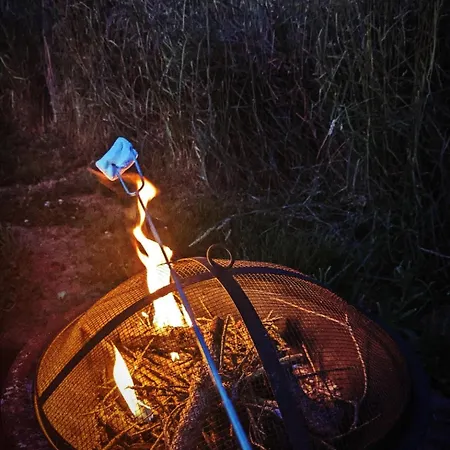 Tente Avec Jacuzzi Privatif * Lapalisse